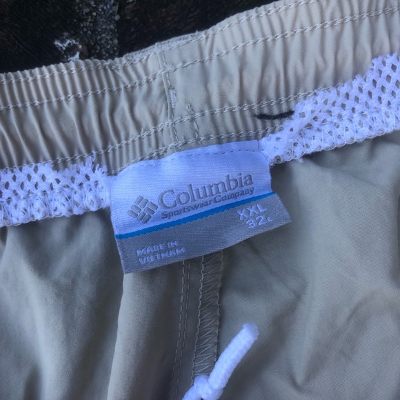 Columbia khaki elastic waist convertible pants XXL - Picture 2 of 10